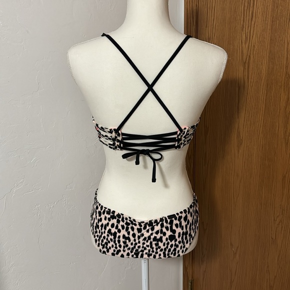 Xhilaration pink & black cheetah print 2 pc bikini set M - Picture 2 of 11